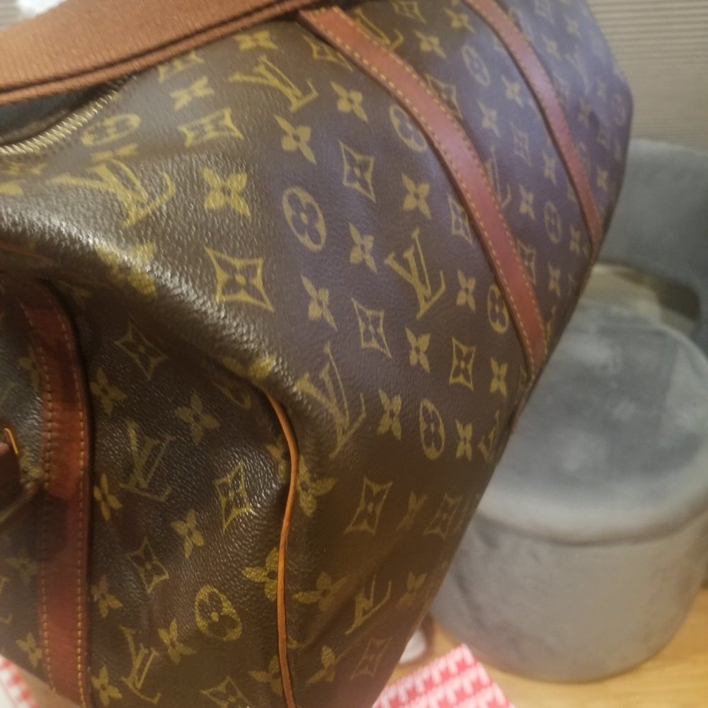 PRICE DROP! Louis Vuitton Monogram Keepall Bandouliere 45 - Picture 14 of 15